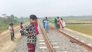 নড়াইলে ট্রেনে কাটা পড়ে বৃদ্ধের মৃত্যু