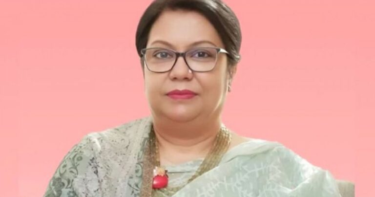 প্রবাসীবান্ধব সেবা নিশ্চিতে কর্মকর্তা-কর্মচারীদের নির্দেশ বিমানমন্ত্রীর