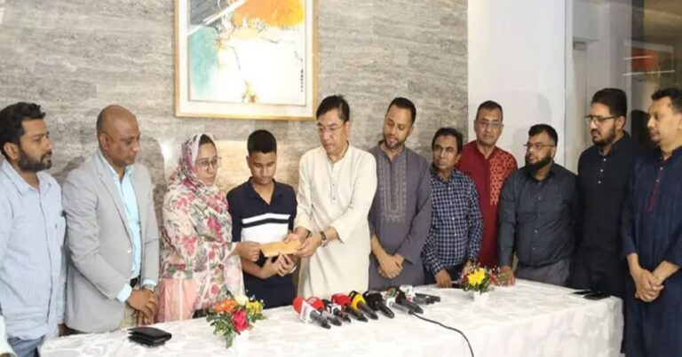 শহীদ আব্দুল্লাহর ক্যান্সার আক্রান্ত ভাইয়ের চিকিৎসায় প্রধানমন্ত্রীর সহায়তা