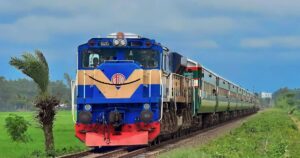 ট্রেনের দ্বিতীয় দিনের টিকিট বিক্রি শুরু 