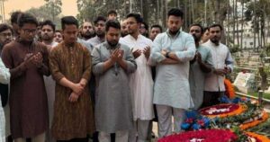 রাষ্ট্রপতিকে অভিশংসন করে গ্রেপ্তারের দাবি নাহিদের