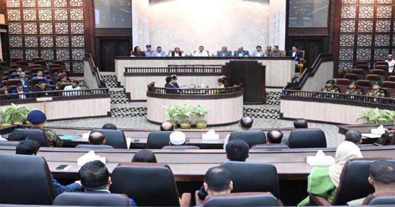 মানুষের ভাগ্য পরিবর্তনে কর্মকর্তা-কর্মচারীদের কাজ করার আহ্বান প্রধানমন্ত্রীর