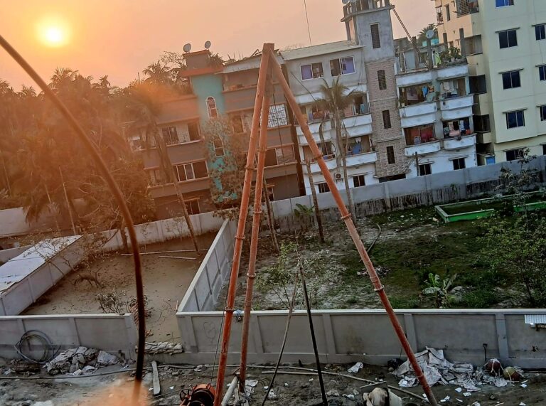 ৮ কোটি টাকা মূল্যের সম্পত্তি অবৈধভাবে দখলের অভিযোগ, আদালতে মামলা