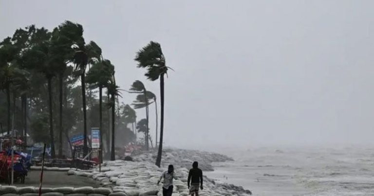 ঢাকাসহ যেসব জেলায় ঝোড়ো হাওয়ার পূর্বাভাস