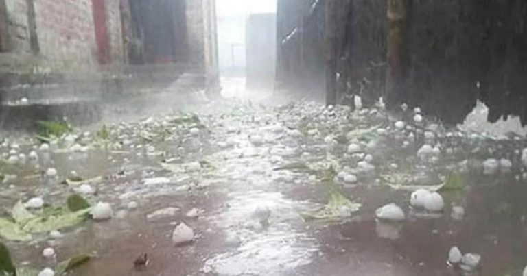 সারা দেশে আজ বজ্রসহ শিলাবৃষ্টির সম্ভাবনা