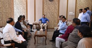 প্রধানমন্ত্রীর সঙ্গে পূজা উদযাপন পরিষদ প্রতিনিধিদলের সাক্ষাৎ