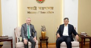 পুলিশ কমিশন গঠনের পরিকল্পনা করছে সরকার: স্বরাষ্ট্রমন্ত্রী