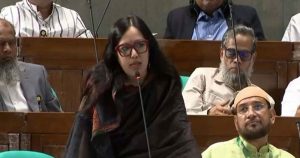 নারী এমপিদের নিয়ে সংসদে আপত্তিকর মন্তব্য, রুমিন ফারহানার ক্ষোভ