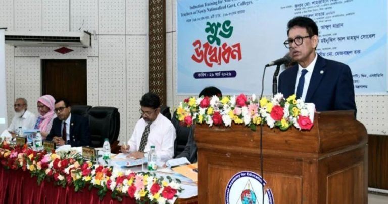 এসএসসি-এইচএসসি পরীক্ষা ডিসেম্বরে না হওয়ায় মূল্যবান সময় নষ্ট হচ্ছে