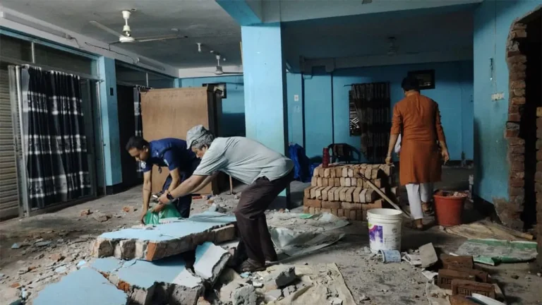 কুমিল্লায় মাদ্রাসার দেয়াল ধ্বসে শিক্ষার্থীর মৃত্যু