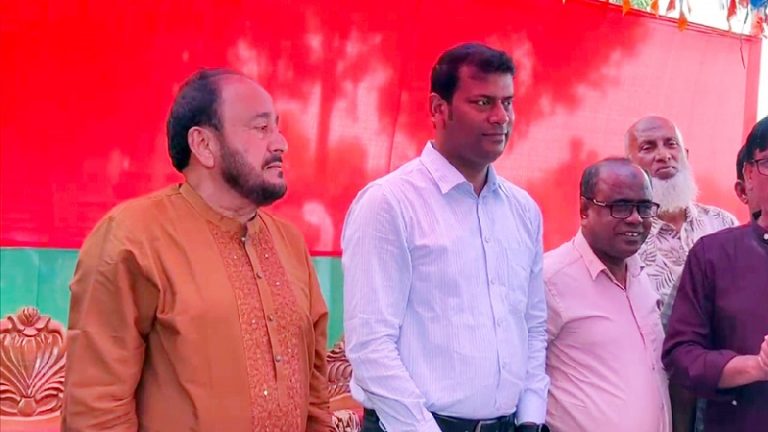 গরু চোরদের ধরে হাত কাটার নির্দেশ দিলেন এমপি মুজিবুর রহমান