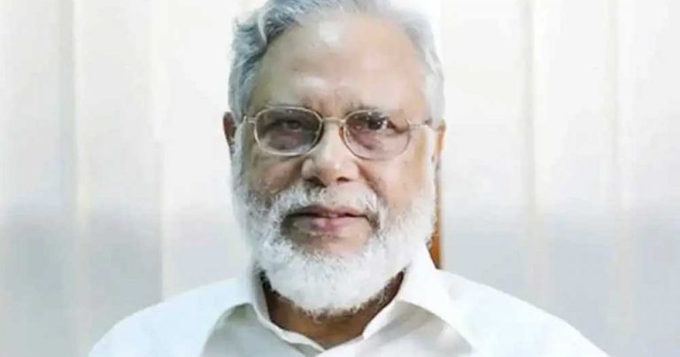 ৫ মামলায় সাবেক প্রধান বিচারপতি এ বি এম খায়রুল হকের জামিন বহাল