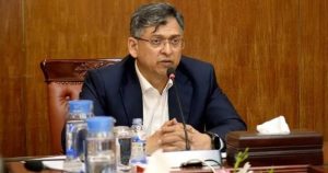 পোশাক পরিবর্তন ও অপরাধ দমনে কঠোর ব্যবস্থার ঘোষণা স্বরাষ্ট্রমন্ত্রীর
