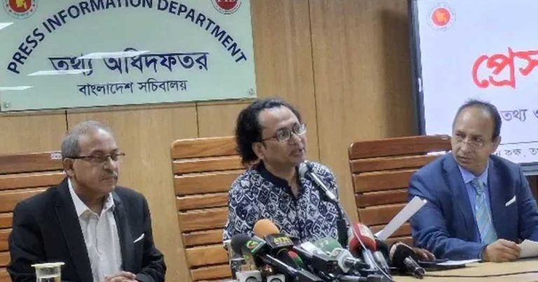 স্থানীয় সরকার নির্বাচনের সম্ভাব্য সময় জানালেন তথ্য উপদেষ্টা
