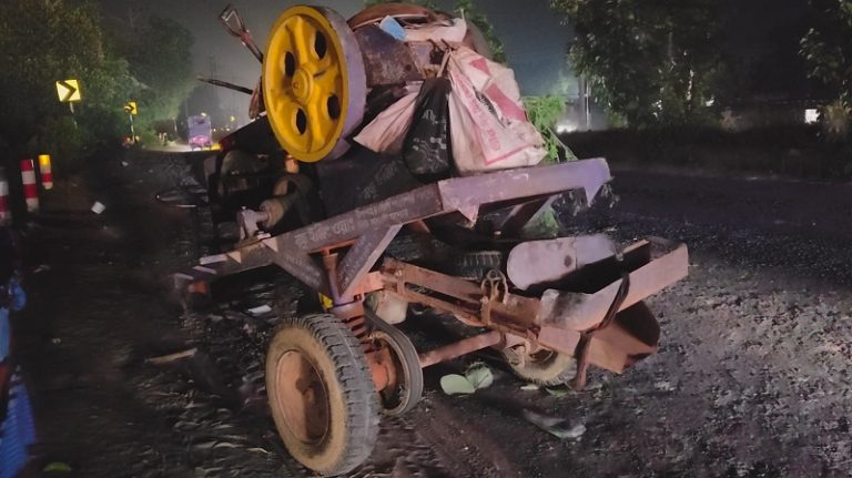 ভালুকায় বাসচাপায় নির্মাণ শ্রমিক নিহত