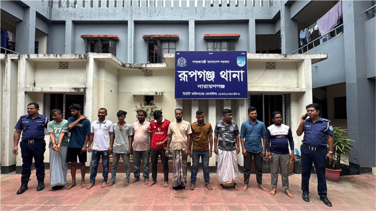 রূপগঞ্জে পুলিশের ওপর হামলা করে যুবদল নেতা ছিনতাই, আটক ১২