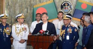 সেনাসদস্যদের ব্যারাকে ফেরানো নিয়ে যা বললেন স্বরাষ্ট্রমন্ত্রী