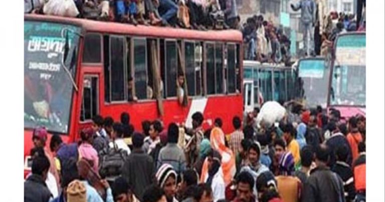ঈদের লম্বা ছুটিতে বাস-ট্রেন-লঞ্চ টার্মিনালে মানুষের ঢল