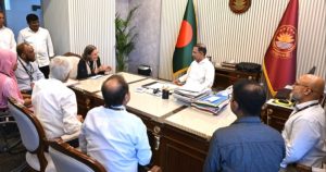 প্রধানমন্ত্রীর সঙ্গে সিআরপি প্রতিনিধি দলের সৌজন্য সাক্ষাৎ