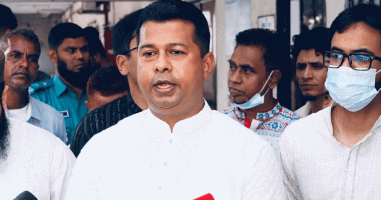 অপরাধ ঘটার আগেই সামাজিক প্রতিরোধ গড়ে তুলতে হবে: ডিসি জাহিদ