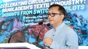 পোশাক খাতে বৃত্তাকার অর্থনীতি উচ্চাকাঙ্ক্ষা নয়, বাস্তবসম্মত লক্ষ্য