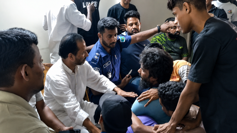 সিরাজগঞ্জে মাদকবিরোধী অভিযানে ৮ জনের কারাদণ্ড