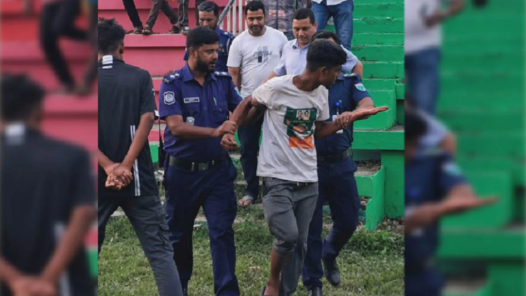 তারেক রহমানের অনুষ্ঠানস্থলের পাশে ‘জয় বাংলা’ স্লোগান, যুবক আটক