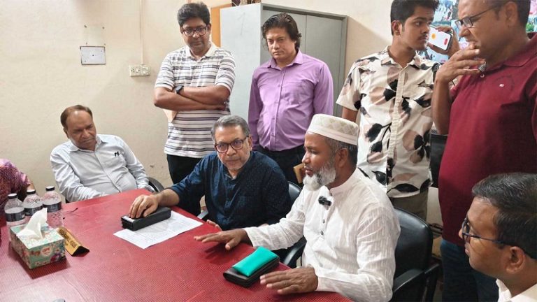 এবার সচিবের কাছে ‘রেলবন্দর’ চাইলেন জামায়াতের এমপি মিজানুর