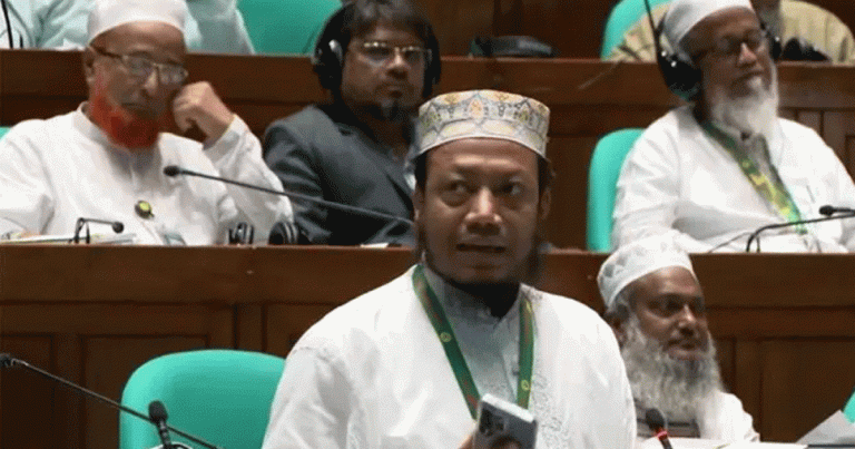 সংসদে ভুলে স্বরাষ্ট্রমন্ত্রীকে হামজার ধন্যবাদ