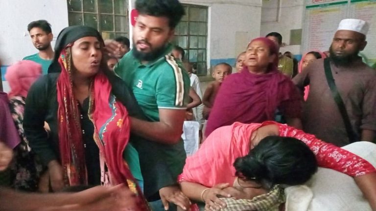 নড়াইলে ফুটবল খেলাকে কেন্দ্র করে সংঘর্ষ, নিহত ১